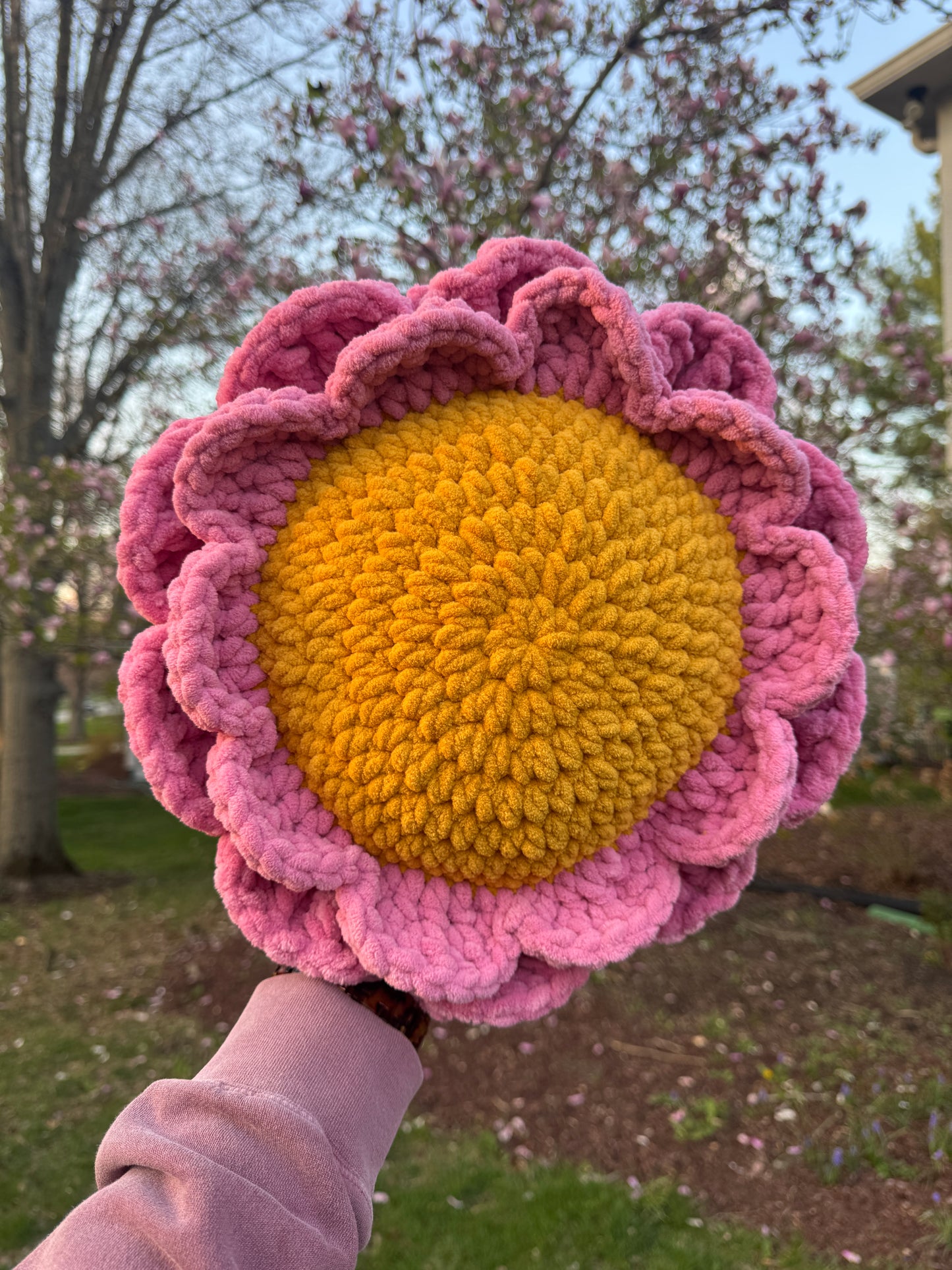 **PATTERN** Blossom Pillow