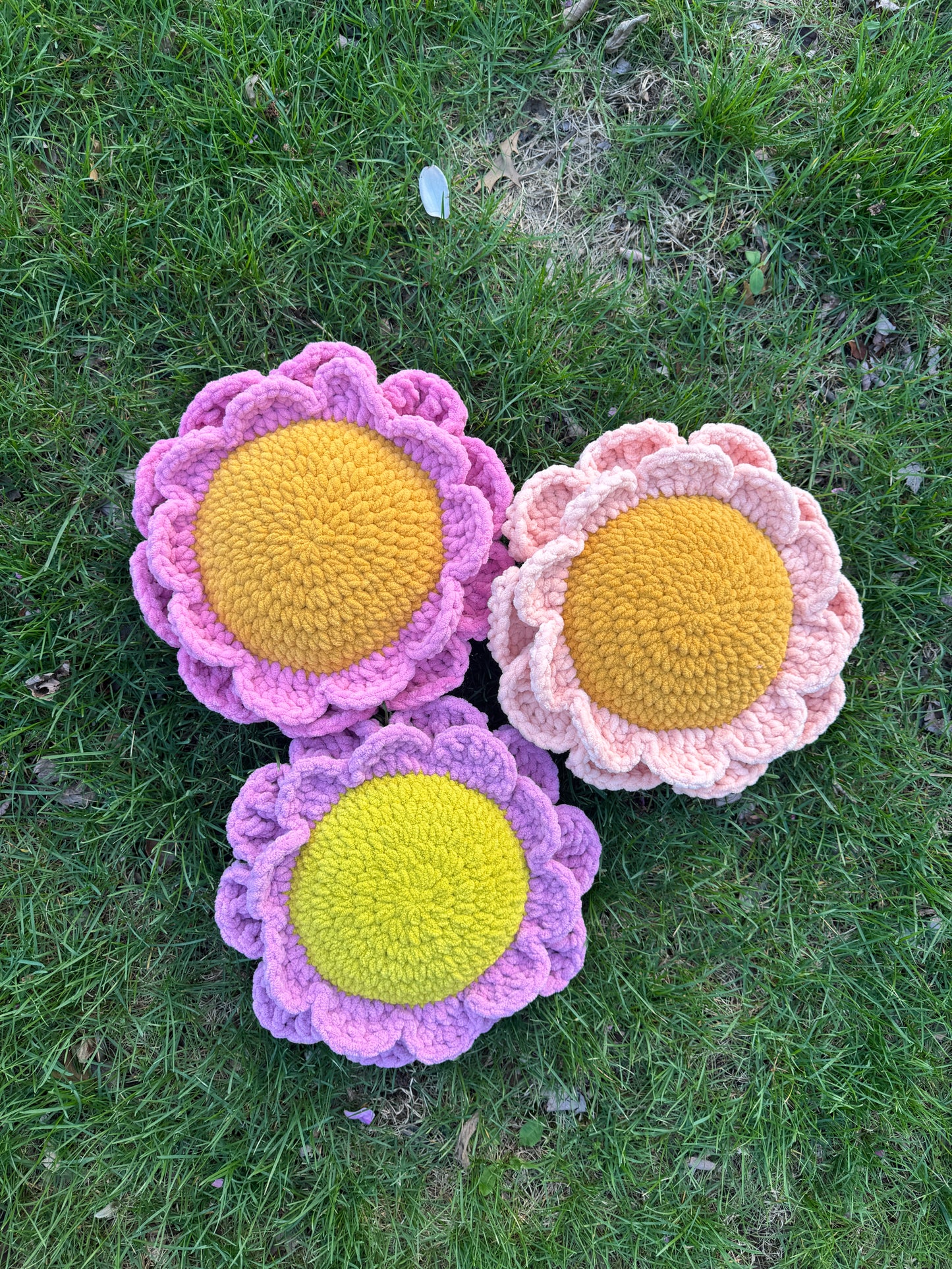 **PATTERN** Blossom Pillow