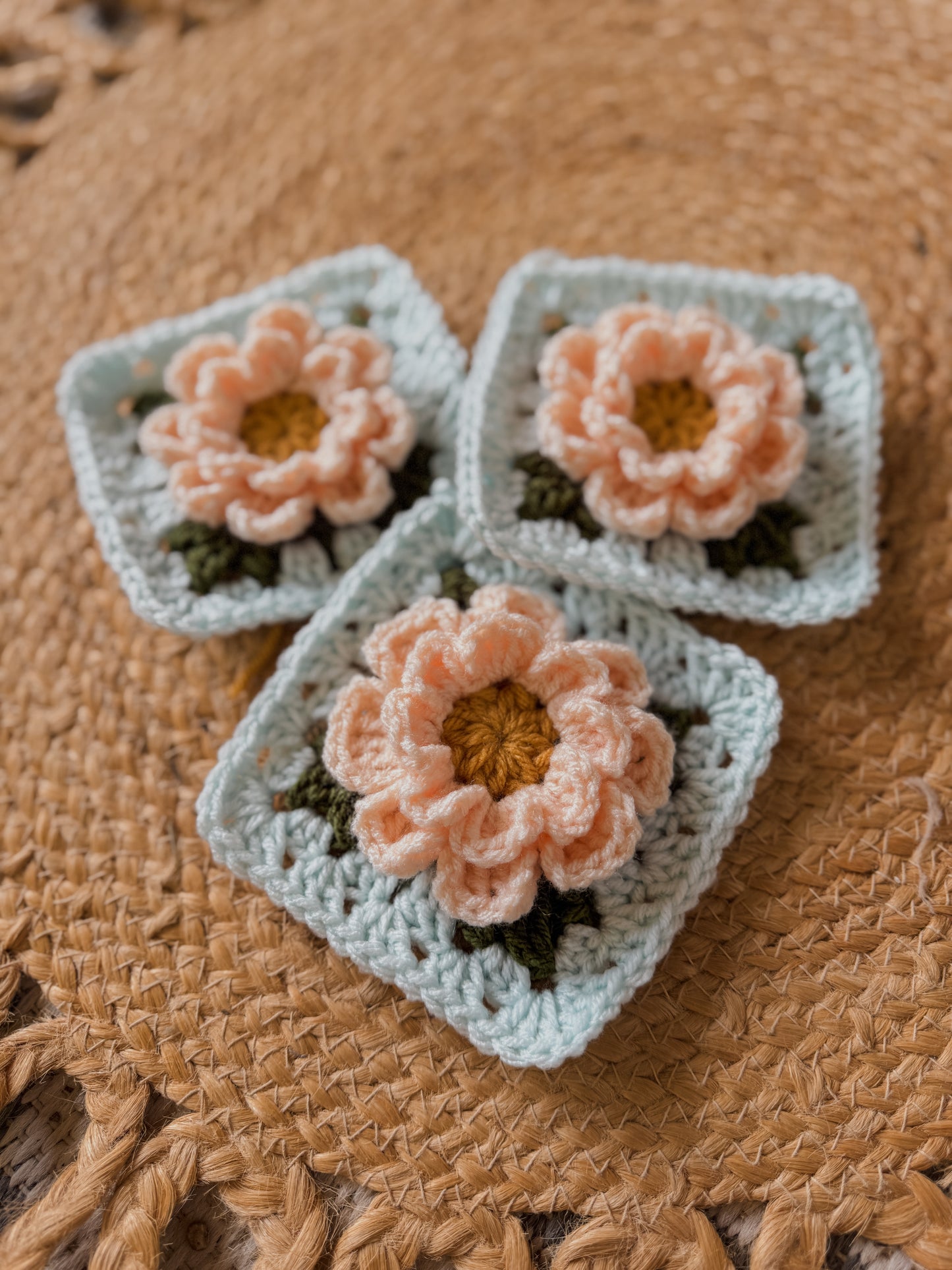 **PATTERN** Blossom Granny Square